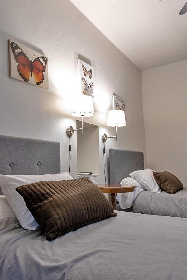 Hotel Saint Florent Orange  Luaran gambar